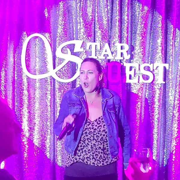 Karaoke performer